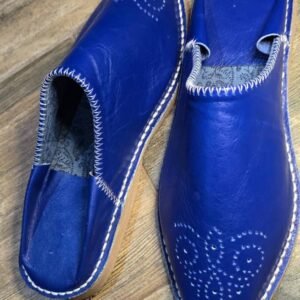 Babouche en cuir bleu roi